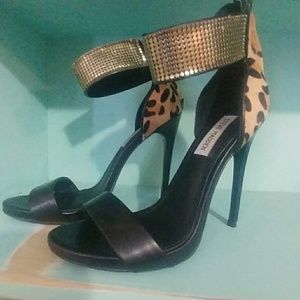 Steve Madden Cheetah Print Heels